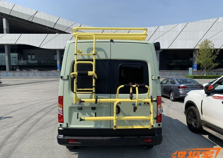  上汽大通MAXUS,上汽大通MAXUS T60,上汽大通MAXUS MIFA 5 插电混动,上汽大通MAXUS EV30,上汽大通MAXUS T90房车,上汽大通MAXUS H90,上汽大通MAXUS T70,上汽大通MAXUS T90,上汽大通MAXUS V90房车,上汽大通MAXUS MIFA 9,上汽大通MAXUS D60,上汽大通MAXUS V90,上汽大通MAXUS V70,上汽大通MAXUS D90 Pro,上汽大通MAXUS 领地,上汽大通MAXUS G20,上汽大通MAXUS V80房车,上汽大通MAXUS G90,上汽大通MAXUS G10,上汽大通MAXUS V80,上汽大通MAXUS G50