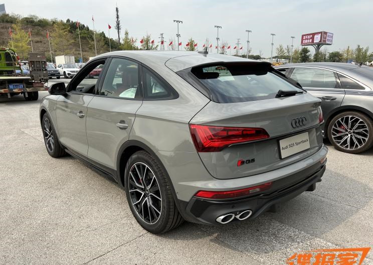  奥迪,奥迪A6L,奥迪Q5L,奥迪A4L,奥迪A5,奥迪Q3,奥迪A6,奥迪A8,奥迪A3,奥迪Q6,奥迪A7L,奥迪Q7,奥迪Q3 Sportback,奥迪R8,奥迪S4,奥迪A4(进口),奥迪Q8,奥迪A6L 插电混动,奥迪RS 7,奥迪Q2L,奥迪A7