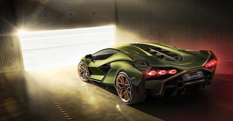  兰博基尼,Aventador