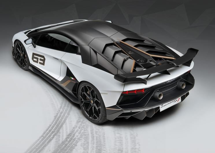  兰博基尼,Aventador