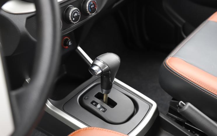  江铃,域虎EV,五十铃,瑞迈EV,东风,锐骐6,锐骐,锐骐6 EV
