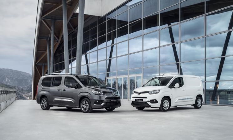  标致,标致508L PHEV,标致4008,标致2008,标致508L,标致5008,标致408X,标致408,标致4008 PHEV,雪铁龙,雪铁龙19_19,雪铁龙C3-XR,天逸 C5 AIRCROSS,雪铁龙C6,天逸 C5 AIRCROSS 插电混动,凡尔赛C5 X,丰田,卡罗拉锐放,威兰达,锋兰达,RAV4荣放,汉兰达,卡罗拉,凯美瑞,亚洲狮,一汽丰田bZ3,红杉,丰田C-HR,皇冠,埃尔法,广汽丰田bZ4X,YARiS L 致炫,赛那,皇冠陆放,雷凌,威驰,亚洲龙