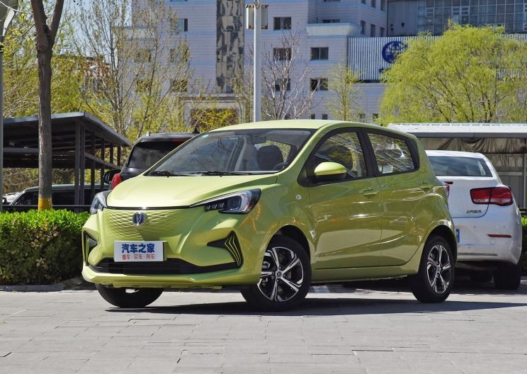  埃安,AION S,特斯拉,Model Y,Model 3,路虎,揽胜,宝马,宝马X5,宾利,添越,大众,途观L,保时捷,Cayenne,小鹏,小鹏P7,荣威,荣威Ei5,沃尔沃,沃尔沃XC90