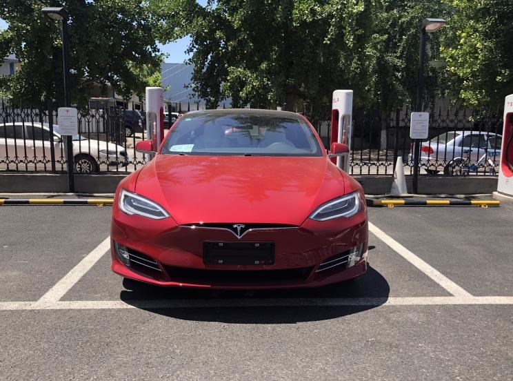  特斯拉,Model S