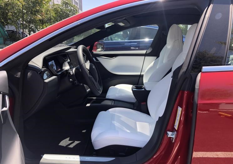  特斯拉,Model S
