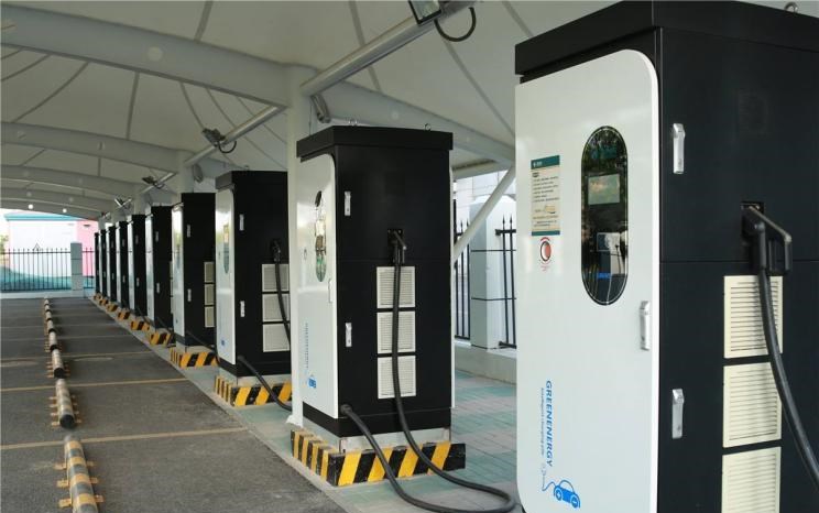  特斯拉,Model X,Model S,Model 3,Model Y,蔚来,蔚来ES5,蔚来EC7,蔚来ES7,蔚来ET7,蔚来EC6,蔚来ES8,蔚来ES6,蔚来ET5,小鹏,小鹏P5,小鹏G3,小鹏G9,小鹏P7,威马汽车,威马M7,威马EX5,威马E.5,威马W6
