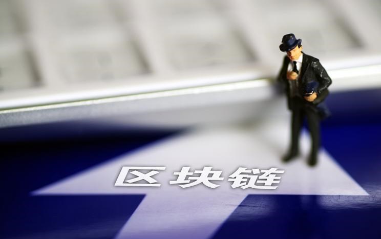  奔驰,奔驰C级,奔驰E级 插电混动,迈巴赫GLS,威霆,奔驰V级,奔驰G级 AMG,奔驰GLC轿跑,奔驰CLA级,奔驰E级(进口),奔驰GLA,奔驰GLS,奔驰G级,奔驰C级(进口),奔驰GLE,奔驰GLB,奔驰A级,奔驰GLC,迈巴赫S级,奔驰S级,奔驰E级,福特,撼路者,Mustang,锐界,领裕,Bronco Sport,福特电马,新世代全顺,EVOS,Bronco,途睿欧,领界,全顺,福睿斯,福特F-150,锐际,领睿,锐界L,福克斯,探险者,蒙迪欧,奥迪,奥迪A6L,奥迪Q5L,奥迪A4L,奥迪A5,奥迪Q3,奥迪A6,奥迪A8,奥迪A3,奥迪Q6,奥迪A7L,奥迪Q7,奥迪Q3 Sportback,奥迪R8,奥迪S4,奥迪A4(进口),奥迪Q8,奥迪A6L 插电混动,奥迪RS 7,奥迪Q2L,奥迪A7,大众,途岳,途观L,宝来,迈腾,帕萨特,速腾,途铠,探歌,途锐,探影,Polo,探岳,高尔夫,一汽-大众CC,途昂,揽巡,桑塔纳,凌渡,揽境,朗逸,本田,雅阁,飞度,缤智,本田XR-V,皓影,思域,本田CR-V,艾力绅,凌派,英仕派,奥德赛,冠道,型格,e:NP1 极湃1,本田HR-V,ZR-V 致在,思域(进口),本田CR-V 锐·混动e+,享域,本田UR-V,宝马,宝马5系,宝马6系GT,宝马X3(进口),宝马iX3,宝马X4,宝马Z4,宝马5系 插电混动,宝马X2,宝马X6,宝马X7,宝马i3,宝马4系,宝马5系(进口),宝马2系,宝马1系,宝马7系,宝马X3,宝马X5,宝马X1,宝马3系,保时捷,Mission R,Cayenne E-Hybrid,Panamera E-Hybrid,Taycan,保时捷911,保时捷718,Cayenne,Macan,Panamera,丰田,卡罗拉锐放,威兰达,锋兰达,RAV4荣放,汉兰达,卡罗拉,凯美瑞,亚洲狮,一汽丰田bZ3,红杉,丰田C-HR,皇冠,埃尔法,广汽丰田bZ4X,YARiS L 致炫,赛那,皇冠陆放,雷凌,威驰,亚洲龙