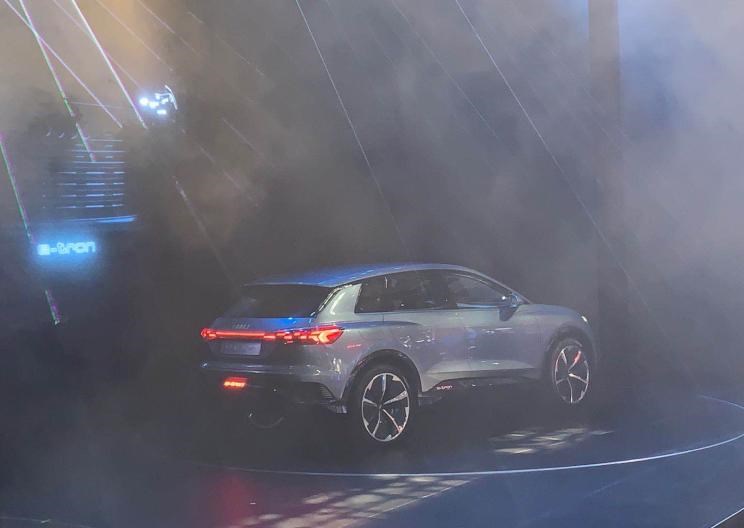  奥迪,奥迪A6L,奥迪Q5L,奥迪A4L,奥迪A5,奥迪Q3,奥迪A6,奥迪A8,奥迪A3,奥迪Q6,奥迪A7L,奥迪Q7,奥迪Q3 Sportback,奥迪R8,奥迪S4,奥迪A4(进口),奥迪Q8,奥迪A6L 插电混动,奥迪RS 7,奥迪Q2L,奥迪A7,大众,途岳,途观L,宝来,迈腾,帕萨特,速腾,途铠,探歌,途锐,探影,Polo,探岳,高尔夫,一汽-大众CC,途昂,揽巡,桑塔纳,凌渡,揽境,朗逸,一汽,森雅R8,一汽蓝舰H6,森雅鸿雁