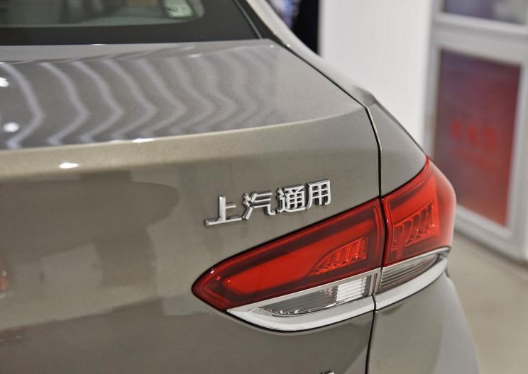  雪佛兰,索罗德,Tahoe,雪佛兰FNR-XE,Suburban,科尔维特,索罗德 EV,畅巡,创界,沃兰多,星迈罗,创酷,开拓者,探界者,科鲁泽,迈锐宝XL,别克,微蓝VELITE 6 纯电动,微蓝7,别克E5,昂科拉PLUS,微蓝VELITE 6 插电混动,别克E4,Electra,昂科拉GX,昂扬,世纪,别克GL6,昂科拉,凯越,昂科旗,君越,英朗,威朗,君威,别克GL8,昂科威