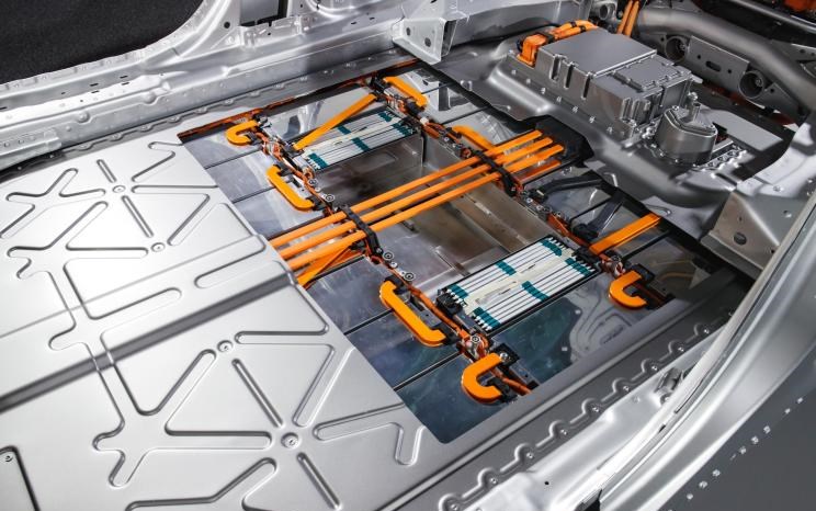  特斯拉,Model X,Model S,Model 3,Model Y,奥迪,奥迪A6L,奥迪Q5L,奥迪A4L,奥迪A5,奥迪Q3,奥迪A6,奥迪A8,奥迪A3,奥迪Q6,奥迪A7L,奥迪Q7,奥迪Q3 Sportback,奥迪R8,奥迪S4,奥迪A4(进口),奥迪Q8,奥迪A6L 插电混动,奥迪RS 7,奥迪Q2L,奥迪A7,路虎,揽胜,卫士 插电混动,揽胜运动版 插电混动,发现运动版 插电混动,揽胜 插电混动,揽胜极光 插电混动,发现,揽胜运动版,揽胜星脉,发现运动版,揽胜极光,卫士,大众,途岳,途观L,宝来,迈腾,帕萨特,速腾,途铠,探歌,途锐,探影,Polo,探岳,高尔夫,一汽-大众CC,途昂,揽巡,桑塔纳,凌渡,揽境,朗逸,现代,伊兰特,创虎,泓图,伊兰特(进口),盛图,IONIQ(艾尼氪)6,Nexo,MUFASA,名图 纯电动,现代ix25,悦纳,名图,帕里斯帝,索纳塔,库斯途,胜达,悦动,现代ix35,LAFESTA 菲斯塔,途胜,沃尔沃,沃尔沃C40,沃尔沃S60 RECHARGE,沃尔沃XC40 RECHARGE,沃尔沃V90,沃尔沃XC90 RECHARGE,沃尔沃S90 RECHARGE,Concept Recharge,沃尔沃C40(进口),沃尔沃EX90,沃尔沃V60,沃尔沃XC60 RECHARGE,沃尔沃XC40,沃尔沃XC90,沃尔沃S60,沃尔沃S90,沃尔沃XC60,捷豹,捷豹F-TYPE,捷豹F-PACE,捷豹XFL,捷豹XEL