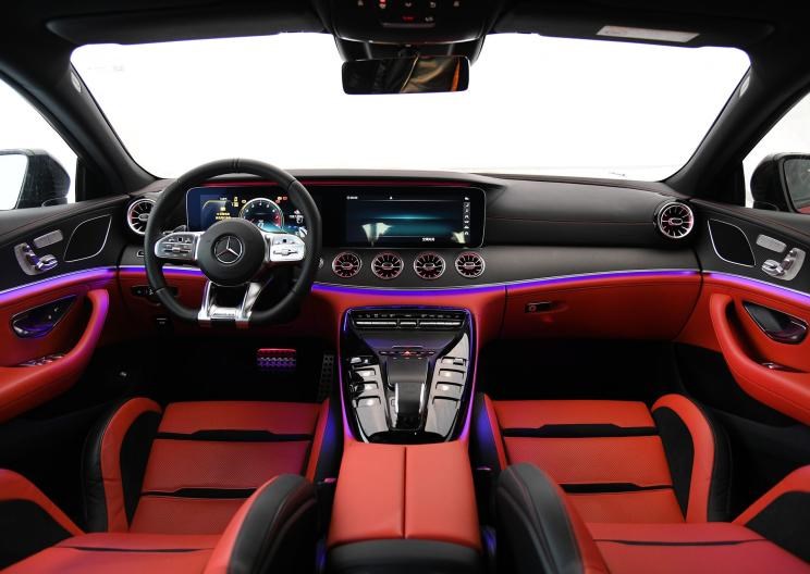  保时捷,Panamera