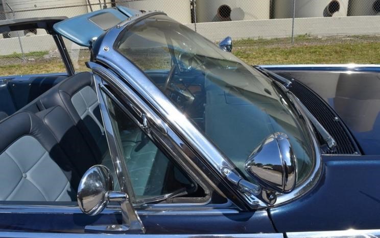  福特,撼路者,Mustang,锐界,领裕,Bronco Sport,福特电马,新世代全顺,EVOS,Bronco,途睿欧,领界,全顺,福睿斯,福特F-150,锐际,领睿,锐界L,福克斯,探险者,蒙迪欧,林肯,ZEPHYR(海外),林肯Star,冒险家 PHEV,领航员,航海家,飞行家,林肯Z,冒险家