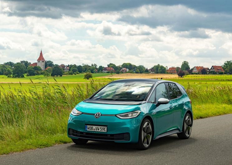  特斯拉,Model X,Model S,Model 3,Model Y,大众,途岳,途观L,宝来,迈腾,帕萨特,速腾,途铠,探歌,途锐,探影,Polo,探岳,高尔夫,一汽-大众CC,途昂,揽巡,桑塔纳,凌渡,揽境,朗逸,丰田,卡罗拉锐放,威兰达,锋兰达,RAV4荣放,汉兰达,卡罗拉,凯美瑞,亚洲狮,一汽丰田bZ3,红杉,丰田C-HR,皇冠,埃尔法,广汽丰田bZ4X,YARiS L 致炫,赛那,皇冠陆放,雷凌,威驰,亚洲龙