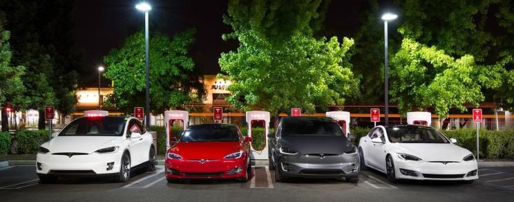  特斯拉,Model X,Model S,Model 3,Model Y,摩根,摩根Plus 4,摩根Plus 6
