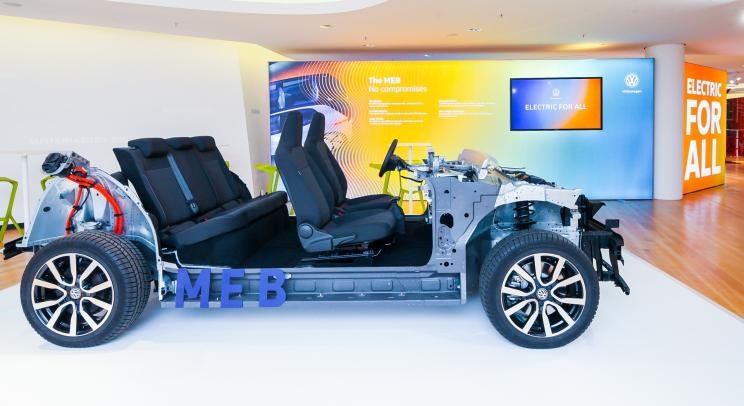  福特,撼路者,Mustang,锐界,领裕,Bronco Sport,福特电马,新世代全顺,EVOS,Bronco,途睿欧,领界,全顺,福睿斯,福特F-150,锐际,领睿,锐界L,福克斯,探险者,蒙迪欧,大众,途岳,途观L,宝来,迈腾,帕萨特,速腾,途铠,探歌,途锐,探影,Polo,探岳,高尔夫,一汽-大众CC,途昂,揽巡,桑塔纳,凌渡,揽境,朗逸