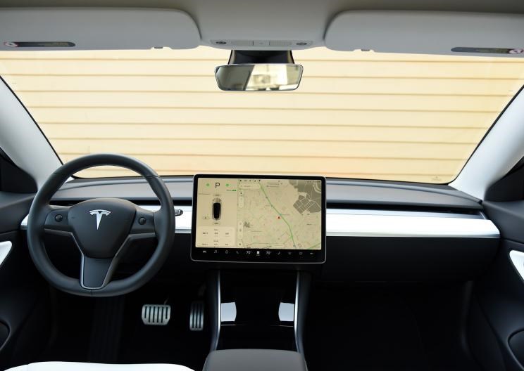  特斯拉,Model 3