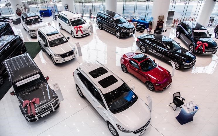  特斯拉,Model X,Model S,Model 3,Model Y,奔驰,奔驰C级,奔驰E级 插电混动,迈巴赫GLS,威霆,奔驰V级,奔驰G级 AMG,奔驰GLC轿跑,奔驰CLA级,奔驰E级(进口),奔驰GLA,奔驰GLS,奔驰G级,奔驰C级(进口),奔驰GLE,奔驰GLB,奔驰A级,奔驰GLC,迈巴赫S级,奔驰S级,奔驰E级,福特,撼路者,Mustang,锐界,领裕,Bronco Sport,福特电马,新世代全顺,EVOS,Bronco,途睿欧,领界,全顺,福睿斯,福特F-150,锐际,领睿,锐界L,福克斯,探险者,蒙迪欧,路虎,揽胜,卫士 插电混动,揽胜运动版 插电混动,发现运动版 插电混动,揽胜 插电混动,揽胜极光 插电混动,发现,揽胜运动版,揽胜星脉,发现运动版,揽胜极光,卫士,林肯,ZEPHYR(海外),林肯Star,冒险家 PHEV,领航员,航海家,飞行家,林肯Z,冒险家,宝马,宝马5系,宝马6系GT,宝马X3(进口),宝马iX3,宝马X4,宝马Z4,宝马5系 插电混动,宝马X2,宝马X6,宝马X7,宝马i3,宝马4系,宝马5系(进口),宝马2系,宝马1系,宝马7系,宝马X3,宝马X5,宝马X1,宝马3系,北京,北京BJ40,北京F40,北京BJ30,北京BJ90,北京BJ80,北京BJ60,捷豹,捷豹F-TYPE,捷豹F-PACE,捷豹XFL,捷豹XEL