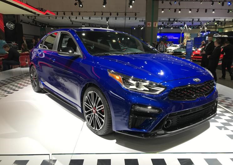  起亚,起亚K3 EV,索兰托,Seltos,福瑞迪,焕驰,起亚KX5,起亚EV6,嘉华(进口),嘉华,KX3傲跑,起亚K5,狮铂拓界,智跑,奕跑,起亚K3