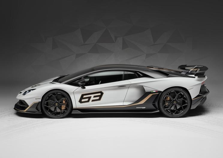  兰博基尼,Aventador