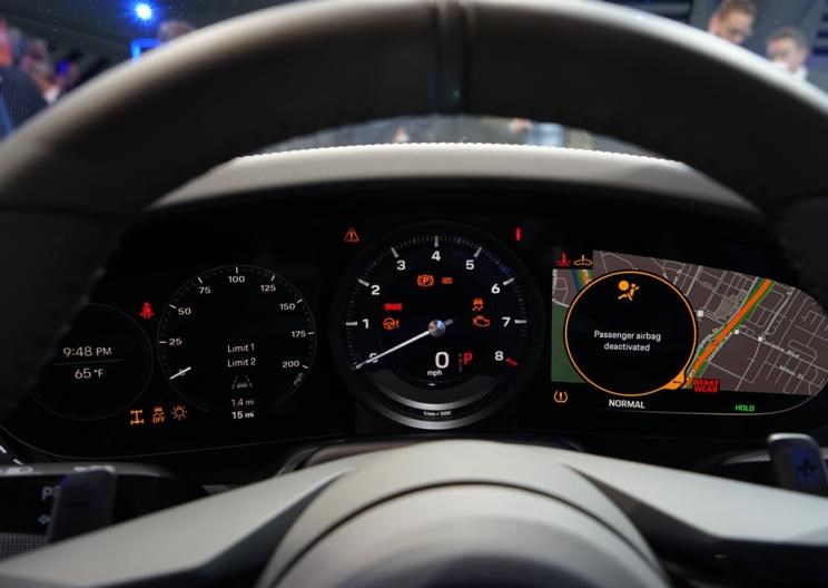  保时捷,Macan,Panamera,Cayenne,路虎,发现,阿斯顿·马丁,V8 Vantage,奥迪,奥迪R8,保时捷911