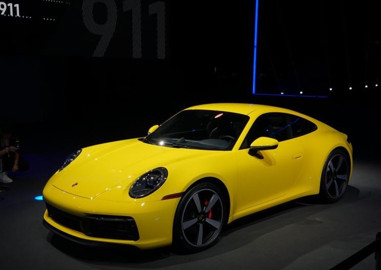  保时捷,Macan,Panamera,Cayenne,路虎,发现,阿斯顿·马丁,V8 Vantage,奥迪,奥迪R8,保时捷911
