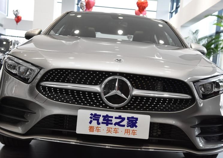 宝马,宝马1系,奥迪,奥迪A3,奔驰,奔驰A级