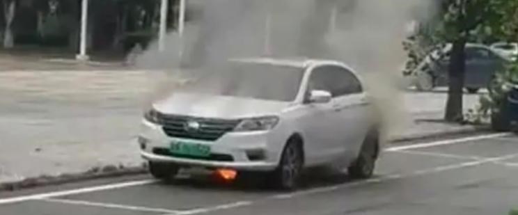  雪佛兰,索罗德,Tahoe,雪佛兰FNR-XE,Suburban,科尔维特,索罗德 EV,畅巡,创界,沃兰多,星迈罗,创酷,开拓者,探界者,科鲁泽,迈锐宝XL,凯迪拉克,LYRIQ锐歌,凯迪拉克XT4,凯迪拉克XT6,凯迪拉克CT6,凯迪拉克XT5,凯迪拉克CT4,凯迪拉克CT4-V,凯迪拉克CT5-V,凯雷德,Celestiq,凯迪拉克GT4,凯迪拉克CT5,别克,微蓝VELITE 6 纯电动,微蓝7,别克E5,昂科拉PLUS,微蓝VELITE 6 插电混动,别克E4,Electra,昂科拉GX,昂扬,世纪,别克GL6,昂科拉,凯越,昂科旗,君越,英朗,威朗,君威,别克GL8,昂科威