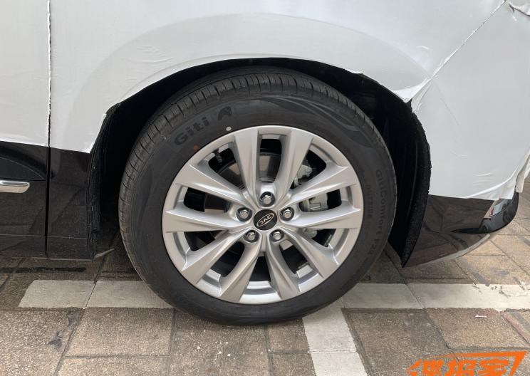  江淮,骏铃V5,帅铃Q3,康铃J3,江淮T8,星锐,江淮T6,悍途,骏铃V3,恺达X5献礼版,江淮iEVA50,恺达X5,骏铃V6,江淮iEV7,骏铃E3,康铃H3,帅铃Q6,康铃J5,骏铃V8,恺达X6,帅铃Q5,北京,北京BJ40,北京F40,北京BJ30,北京BJ90,北京BJ80,北京BJ60