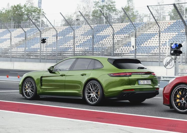  保时捷,Panamera