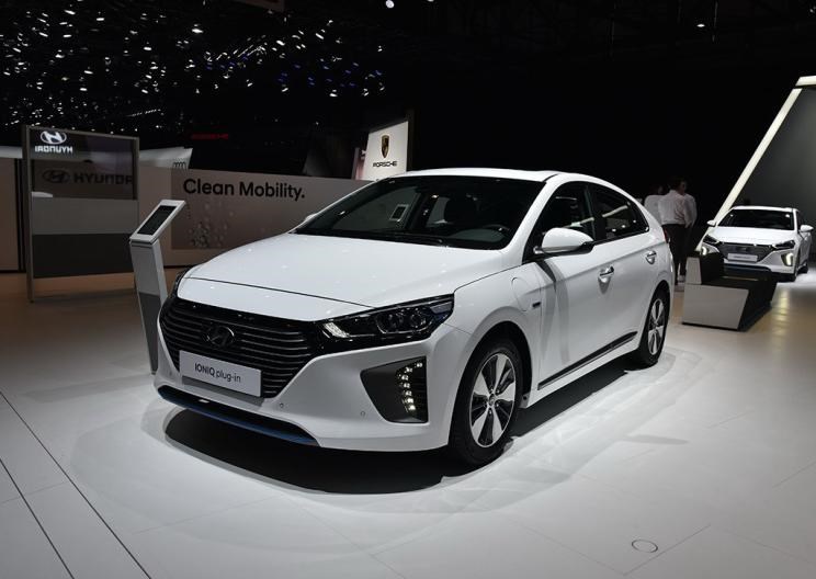  特斯拉,Model 3