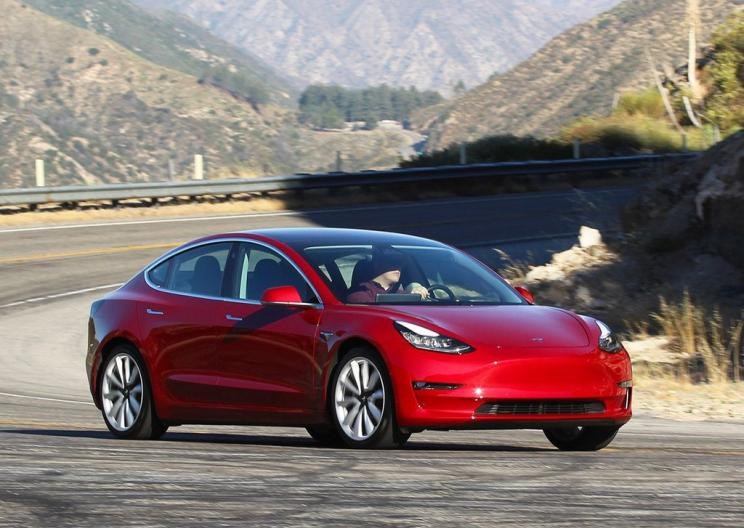  特斯拉,Model 3