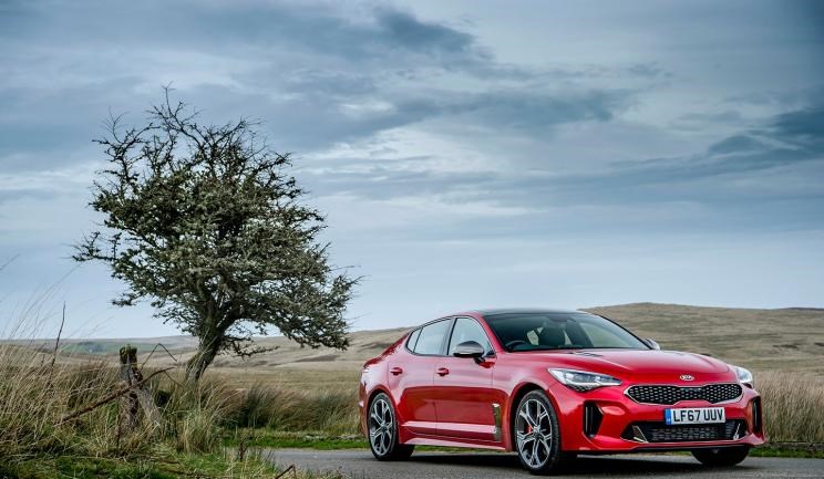  福特,撼路者,Mustang,锐界,领裕,Bronco Sport,福特电马,新世代全顺,EVOS,Bronco,途睿欧,领界,全顺,福睿斯,福特F-150,锐际,领睿,锐界L,福克斯,探险者,蒙迪欧,三菱,欧蓝德 插电混动(进口),三菱L200,阿图柯,奕歌,劲炫,帕杰罗(进口),欧蓝德,起亚,起亚K3 EV,索兰托,Seltos,福瑞迪,焕驰,起亚KX5,起亚EV6,嘉华(进口),嘉华,KX3傲跑,起亚K5,狮铂拓界,智跑,奕跑,起亚K3,丰田,卡罗拉锐放,威兰达,锋兰达,RAV4荣放,汉兰达,卡罗拉,凯美瑞,亚洲狮,一汽丰田bZ3,红杉,丰田C-HR,皇冠,埃尔法,广汽丰田bZ4X,YARiS L 致炫,赛那,皇冠陆放,雷凌,威驰,亚洲龙