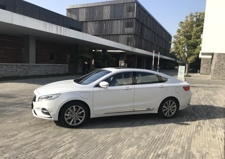  吉利汽车,博瑞