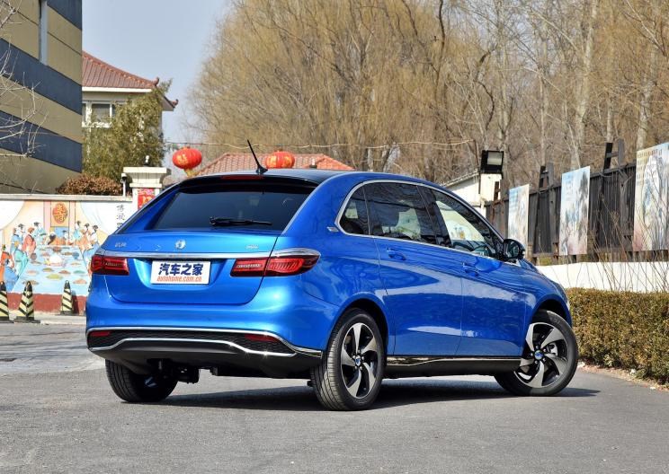  特斯拉,Model X,Model S,Model 3,Model Y,比亚迪,比亚迪V3,比亚迪e6,比亚迪e3,比亚迪D1,元新能源,比亚迪e9,宋MAX新能源,元Pro,比亚迪e2,驱逐舰05,海鸥,护卫舰07,海豹,元PLUS,海豚,唐新能源,宋Pro新能源,汉,宋PLUS新能源,秦PLUS新能源,腾势,腾势N7,腾势D9,荣威,荣威i5,荣威Ei5,荣威ei6 MAX 插电混动,荣威eRX5,荣威i6 MAX,科莱威CLEVER,荣威RX5 eMAX,龙猫,荣威i6 MAX EV,鲸,荣威iMAX8 EV,荣威RX3,荣威RX8,荣威RX5 MAX,荣威iMAX8,荣威RX9,荣威RX5
