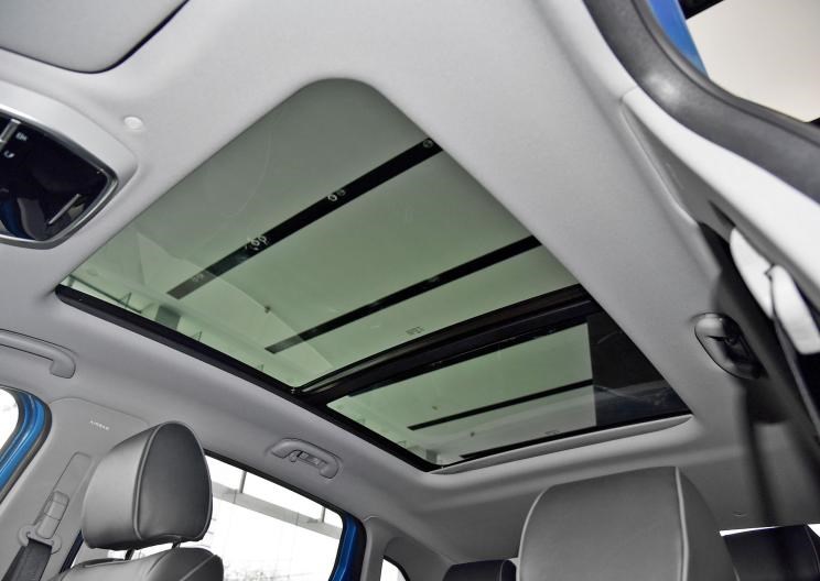  特斯拉,Model X,Model S,Model 3,Model Y,比亚迪,比亚迪V3,比亚迪e6,比亚迪e3,比亚迪D1,元新能源,比亚迪e9,宋MAX新能源,元Pro,比亚迪e2,驱逐舰05,海鸥,护卫舰07,海豹,元PLUS,海豚,唐新能源,宋Pro新能源,汉,宋PLUS新能源,秦PLUS新能源,腾势,腾势N7,腾势D9,荣威,荣威i5,荣威Ei5,荣威ei6 MAX 插电混动,荣威eRX5,荣威i6 MAX,科莱威CLEVER,荣威RX5 eMAX,龙猫,荣威i6 MAX EV,鲸,荣威iMAX8 EV,荣威RX3,荣威RX8,荣威RX5 MAX,荣威iMAX8,荣威RX9,荣威RX5