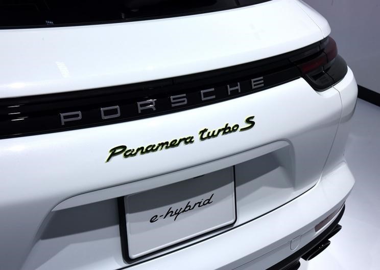  保时捷,Panamera