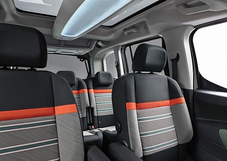  标致,标致508L PHEV,标致4008,标致2008,标致508L,标致5008,标致408X,标致408,标致4008 PHEV,雪铁龙,雪铁龙19_19,雪铁龙C3-XR,天逸 C5 AIRCROSS,雪铁龙C6,天逸 C5 AIRCROSS 插电混动,凡尔赛C5 X