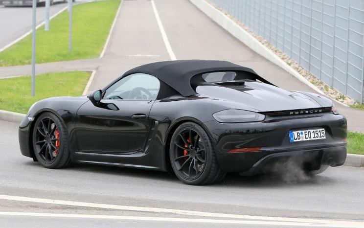  保时捷,Mission R,Cayenne E-Hybrid,Panamera E-Hybrid,Taycan,保时捷911,保时捷718,Cayenne,Macan,Panamera