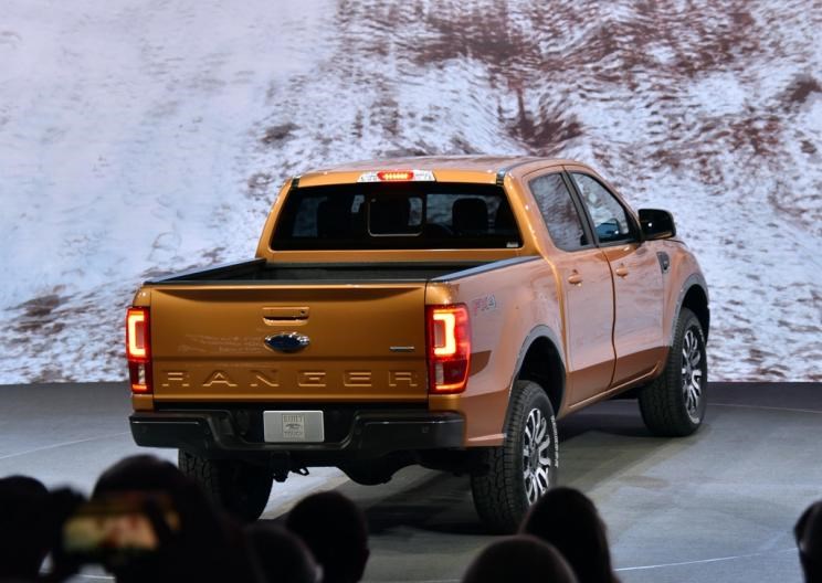 福特,撼路者,Mustang,锐界,领裕,Bronco Sport,福特电马,新世代全顺,EVOS,Bronco,途睿欧,领界,全顺,福睿斯,福特F-150,锐际,领睿,锐界L,福克斯,探险者,蒙迪欧,东南,东南DX8 PLUS,SEM DELICA,东南DX8S,东南DX8,东南DX5,东南DX7,东南DX3,东南A5翼舞