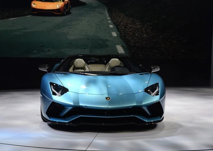  兰博基尼,Aventador