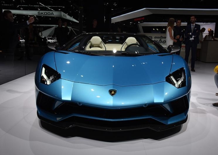  兰博基尼,Aventador
