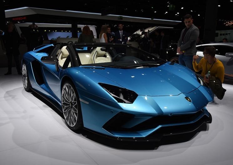  兰博基尼,Aventador