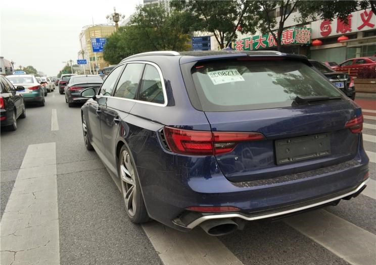  奥迪,奥迪A6L,奥迪Q5L,奥迪A4L,奥迪A5,奥迪Q3,奥迪A6,奥迪A8,奥迪A3,奥迪Q6,奥迪A7L,奥迪Q7,奥迪Q3 Sportback,奥迪R8,奥迪S4,奥迪A4(进口),奥迪Q8,奥迪A6L 插电混动,奥迪RS 7,奥迪Q2L,奥迪A7