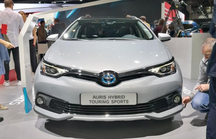  丰田,卡罗拉锐放,威兰达,锋兰达,RAV4荣放,汉兰达,卡罗拉,凯美瑞,亚洲狮,一汽丰田bZ3,红杉,丰田C-HR,皇冠,埃尔法,广汽丰田bZ4X,YARiS L 致炫,赛那,皇冠陆放,雷凌,威驰,亚洲龙