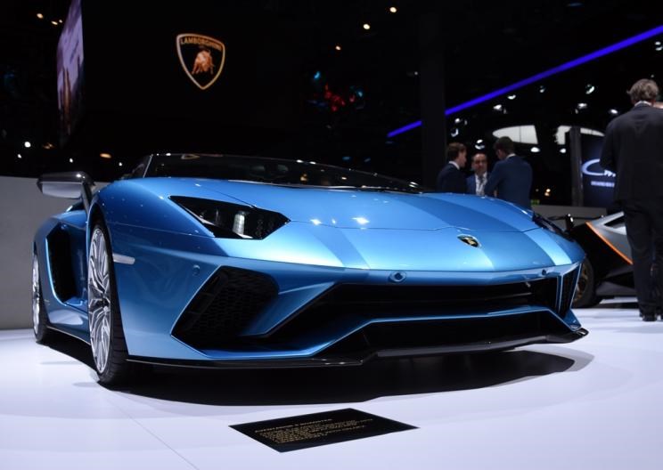  兰博基尼,Aventador