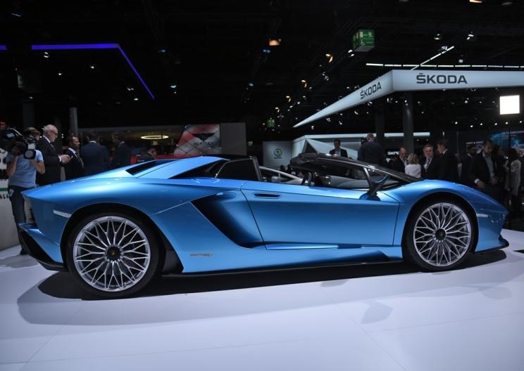  兰博基尼,Aventador