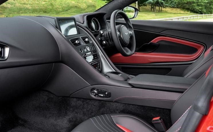  阿斯顿·马丁,阿斯顿·马丁DBX,阿斯顿·马丁DB11,V8 Vantage,阿斯顿·马丁DBS