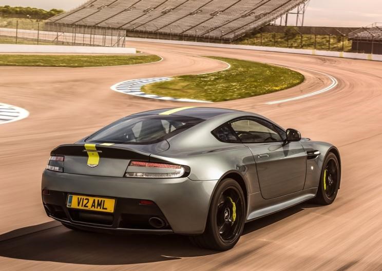  阿斯顿·马丁,V8 Vantage