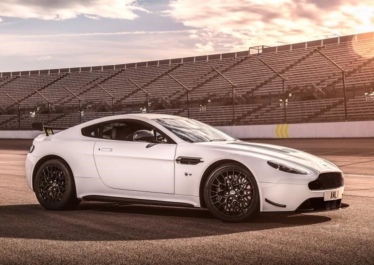  阿斯顿·马丁,V8 Vantage