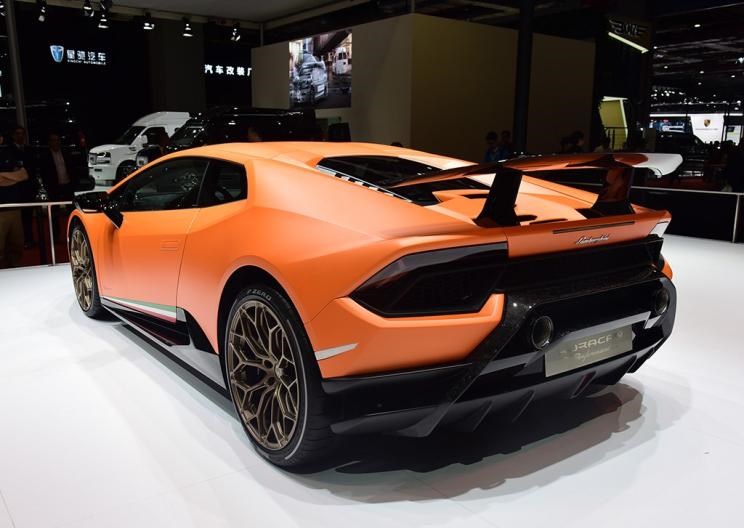  兰博基尼,Huracán,Aventador,Urus